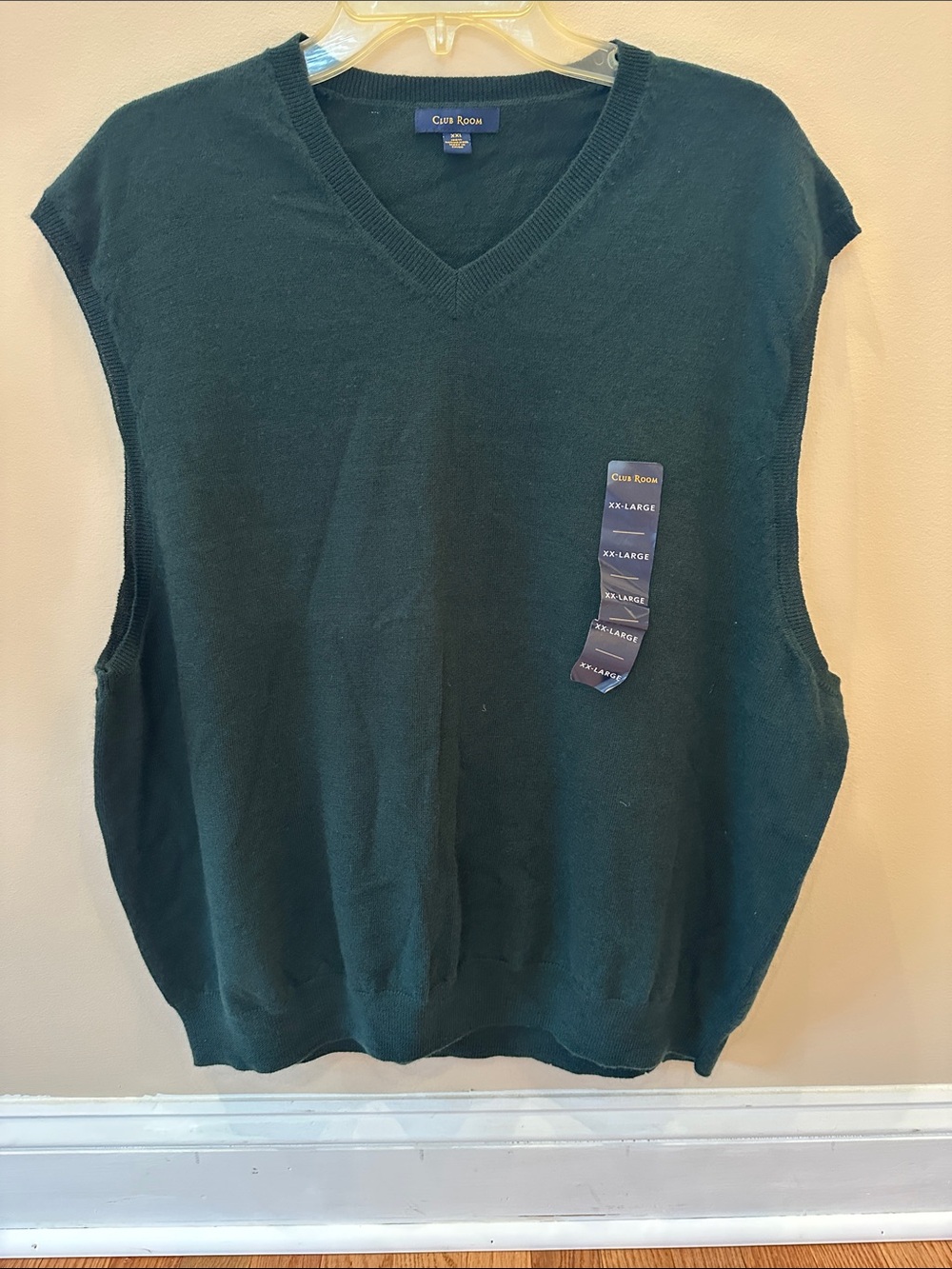 Club Room Dark Green Men's V-Neck Sweater Vest- 2XL NWT